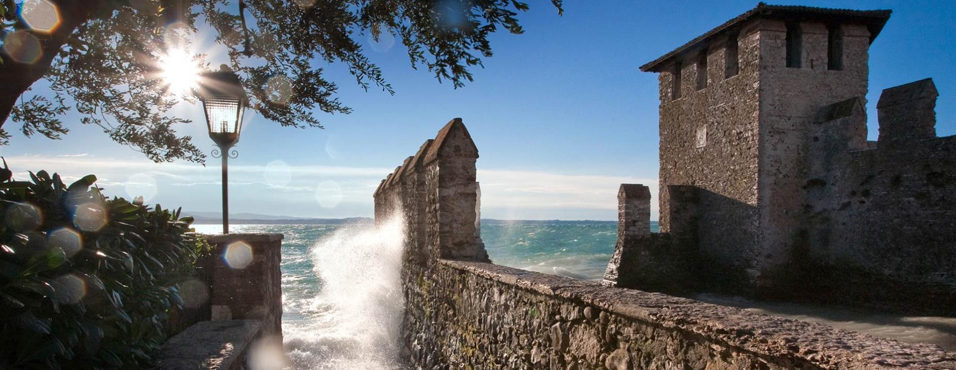 hotelmarconisirmione en sirmione-surroundings 004
